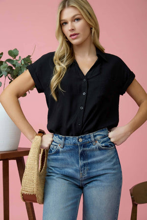 SHORT TAB SLEEVE BUTTON DOWN SHIRT