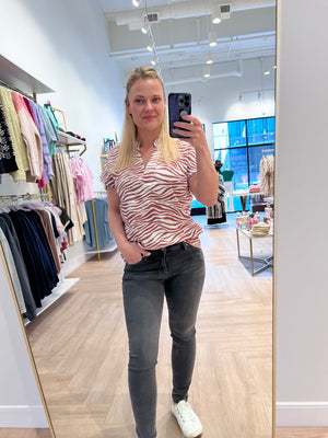 B.Young Flakka Blouse