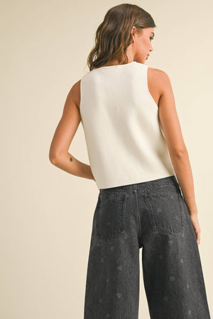 METAL BUTTON DETAIL KNIT VEST