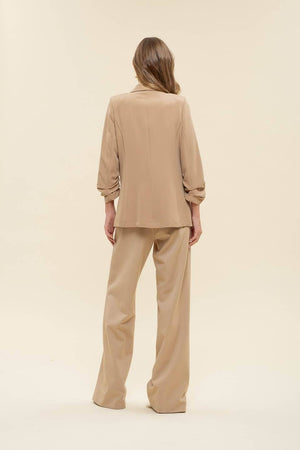 3/4 RUCHED SLEEVE BLAZER