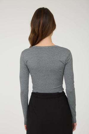 RIBBED LONG SLEEVE HENLEY