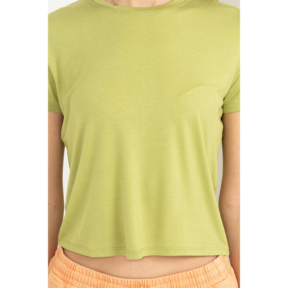 DZ23C720-Short-Sleeve Crew Neck T-Shirt