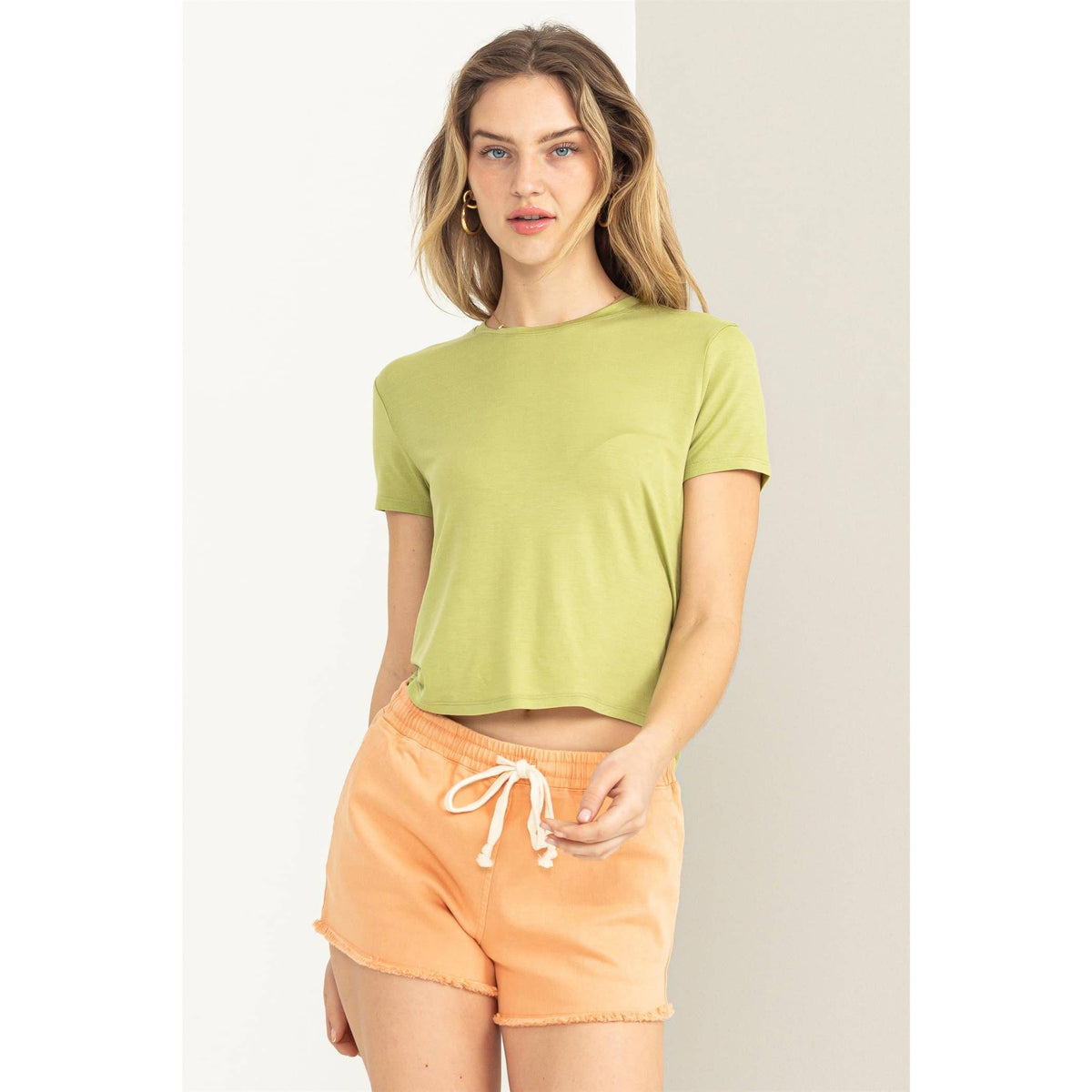 DZ23C720-Short-Sleeve Crew Neck T-Shirt