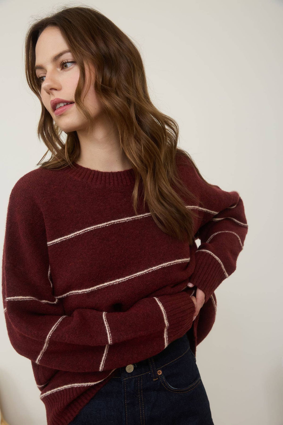 STRIPE CREW NECK OVERSIZED PULLOVER SWEATER