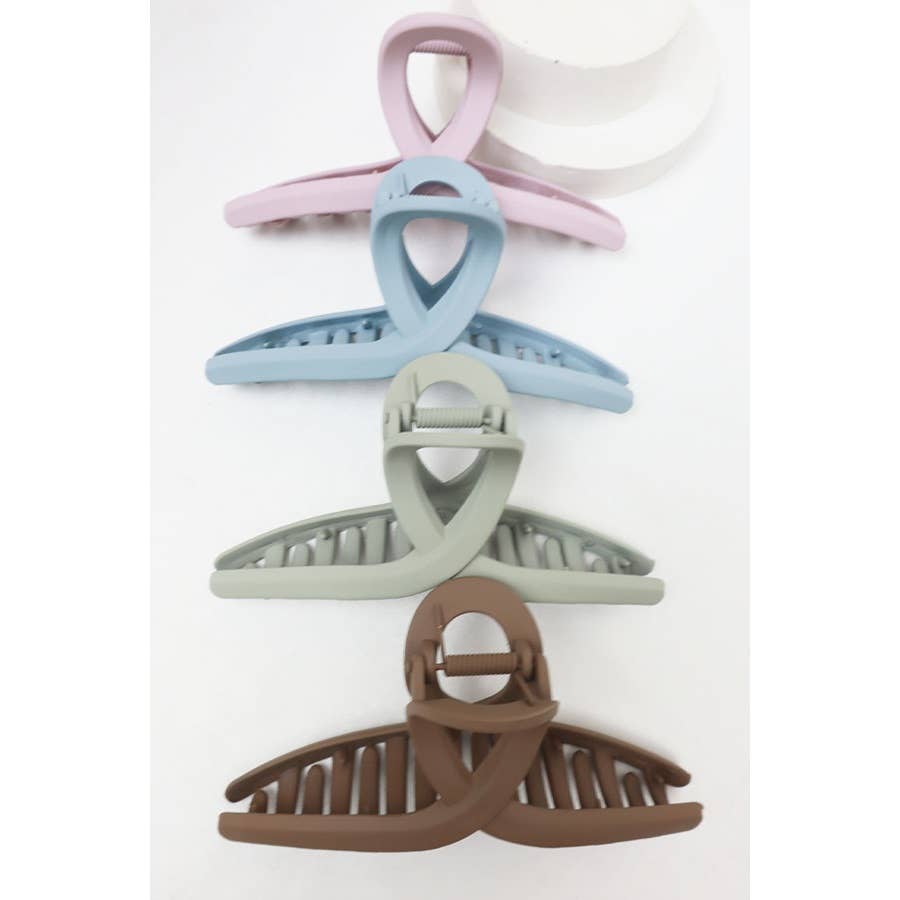 Matte Crescent Claw Hair Clip