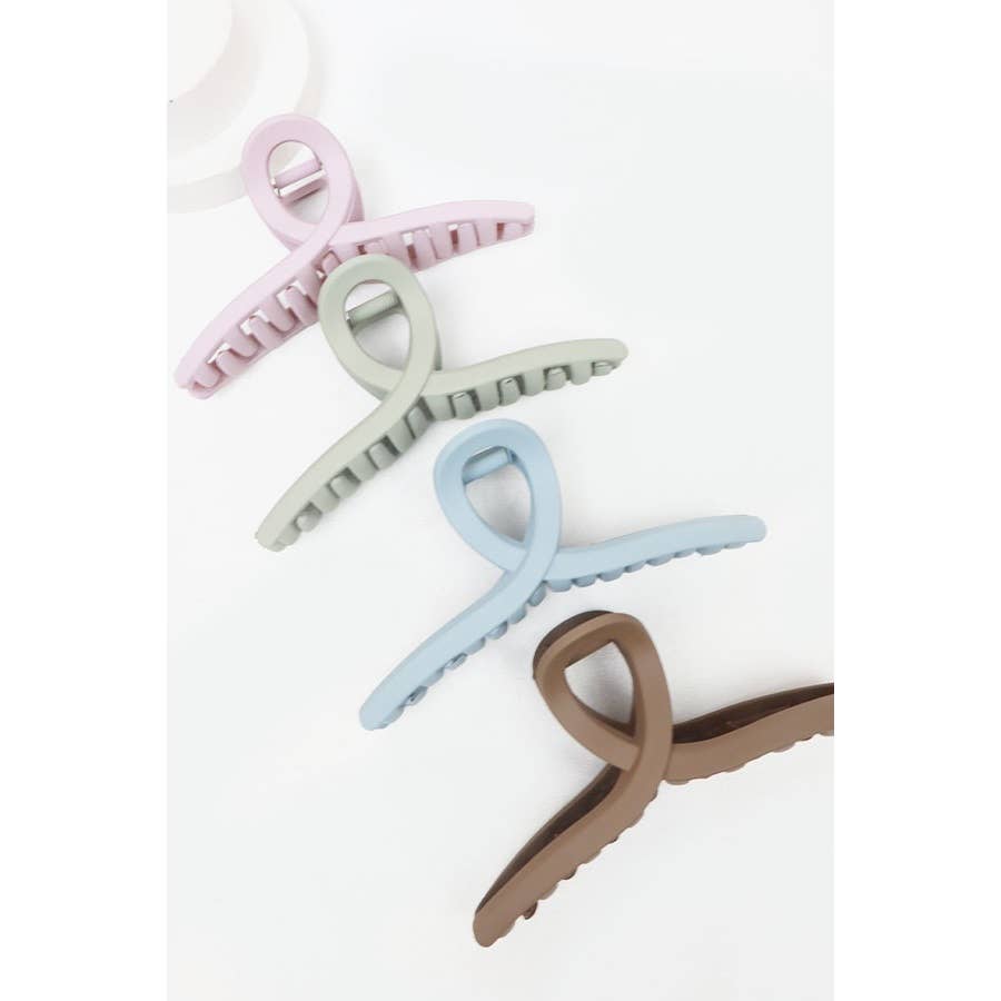 Matte Crescent Claw Hair Clip