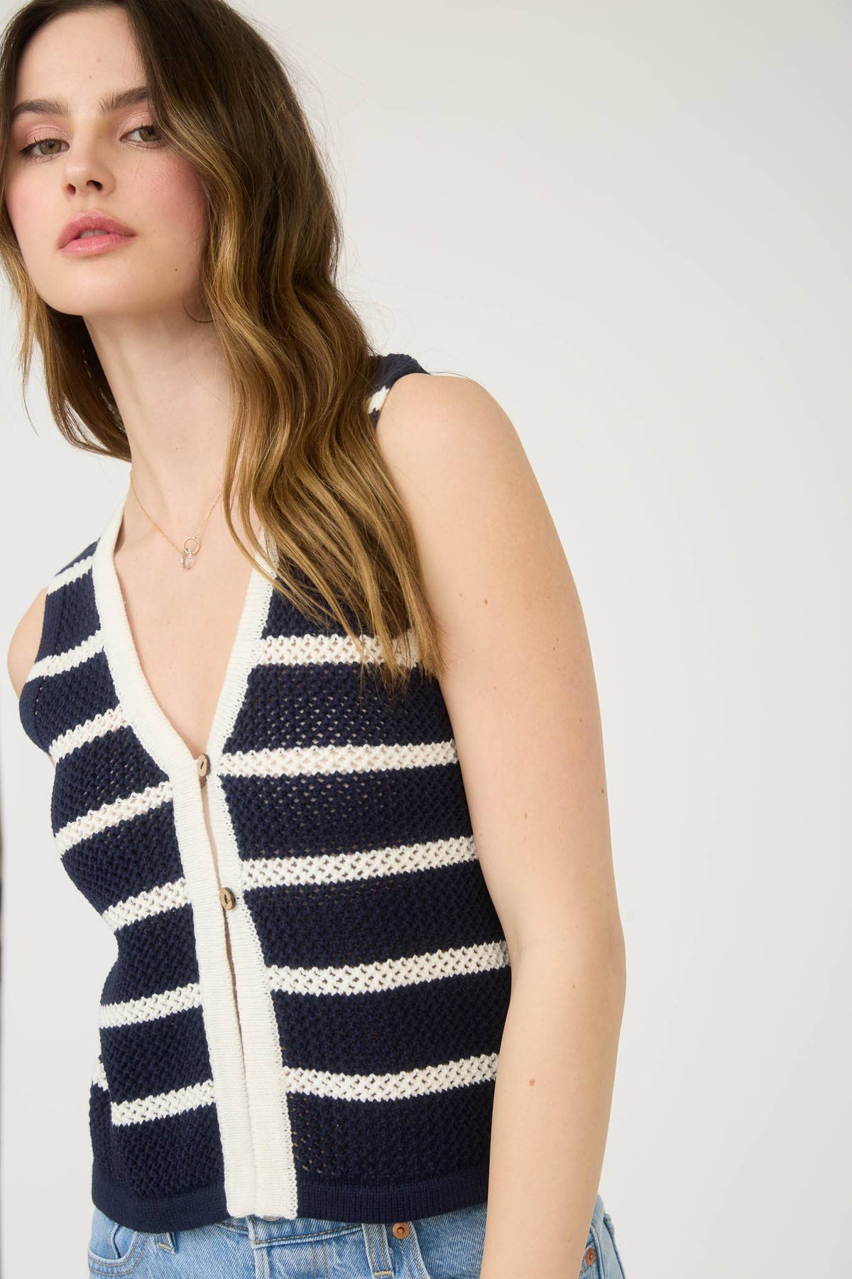 STRIPE V NECK BUTTON FRONT SPLIT HEM KNIT VEST
