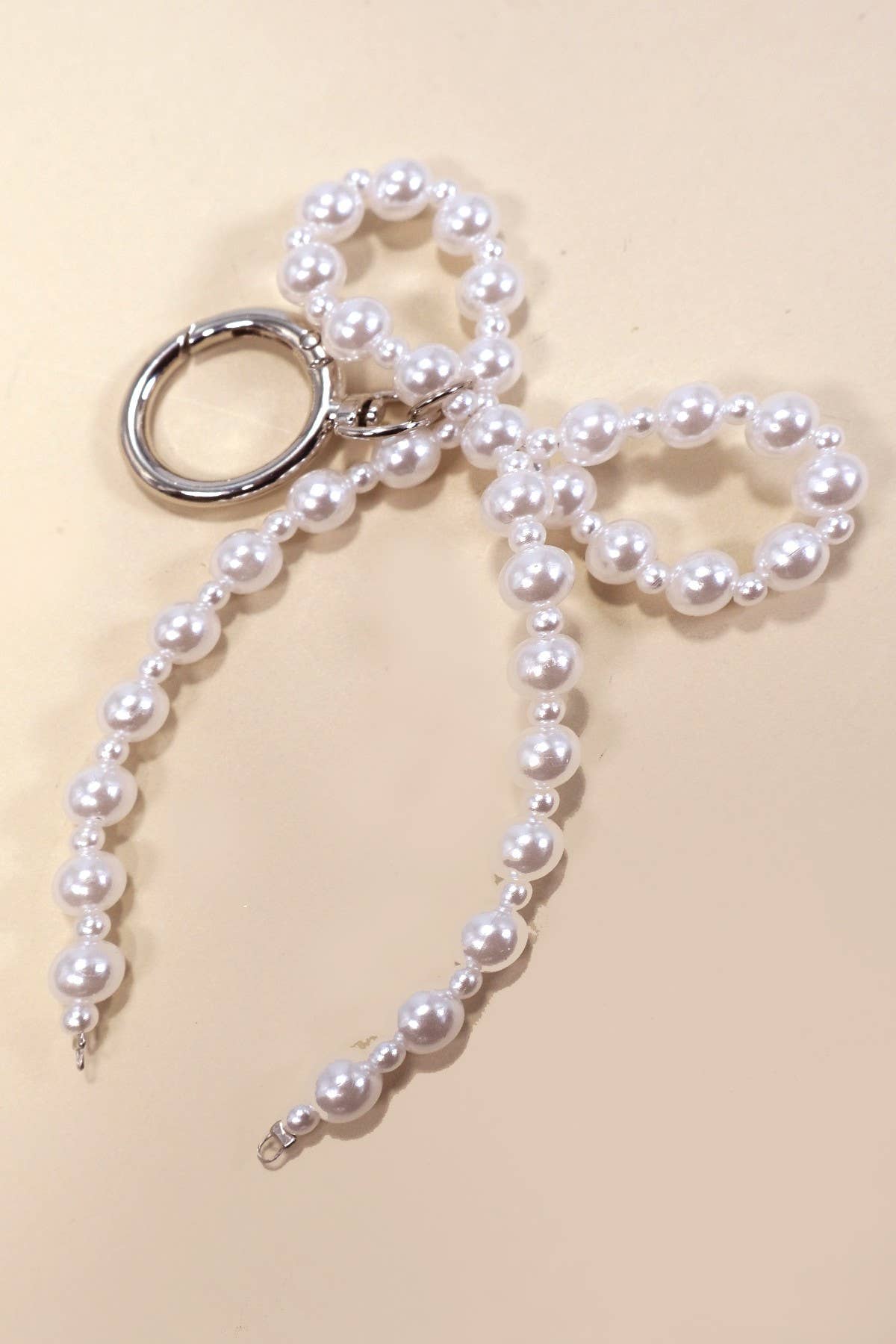 PEARL BOW KEYCHAIN BAG CHARM