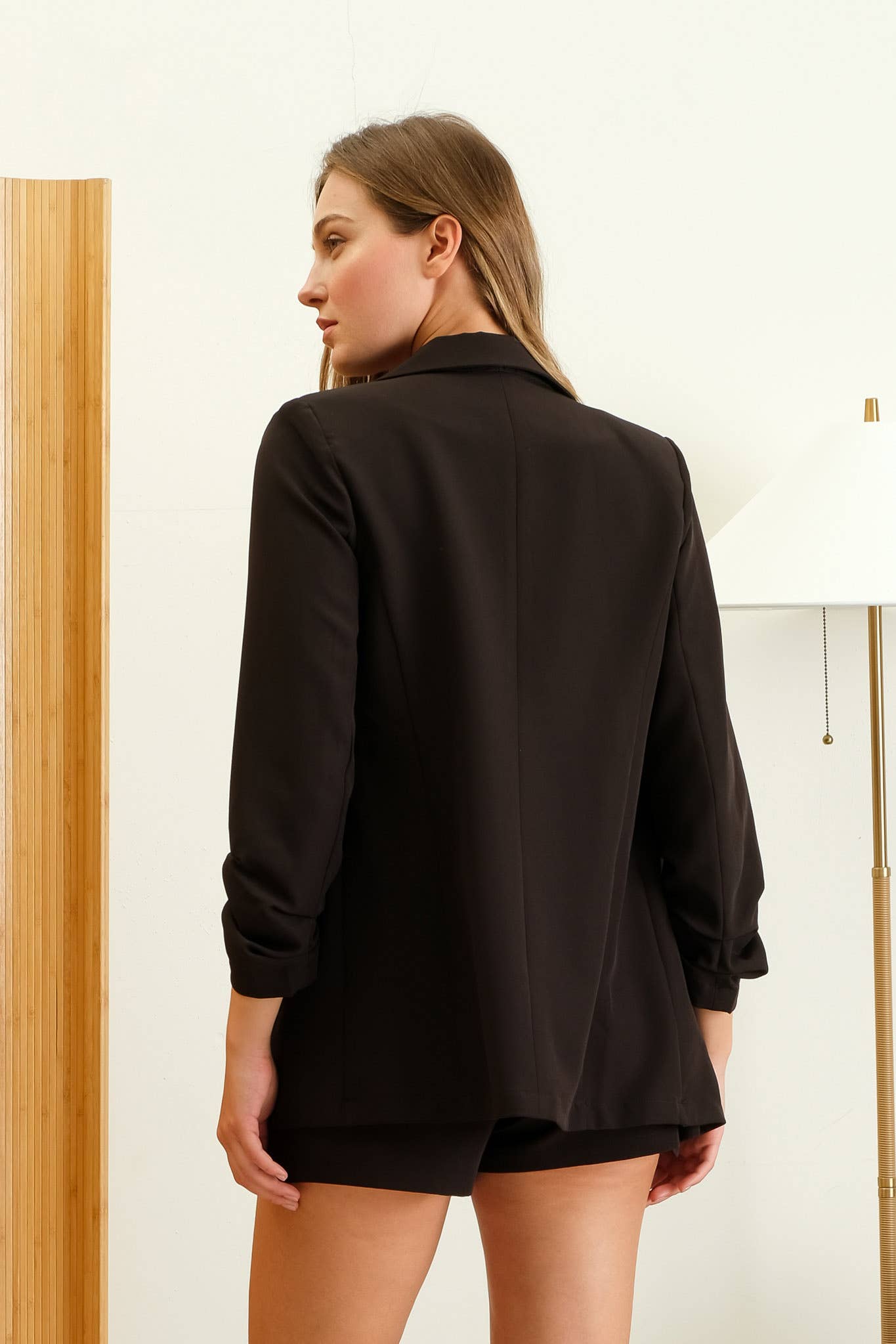 3/4 RUCHED SLEEVE BLAZER