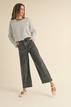 P3966   PANELED STRETCH PANTS