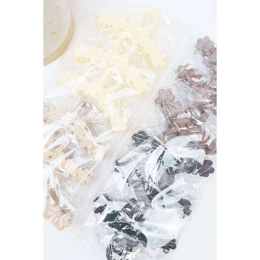 Cute Mini Daisy Matte Hair Claw