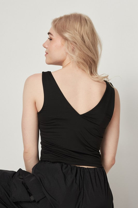 Black cropped v-neck tank