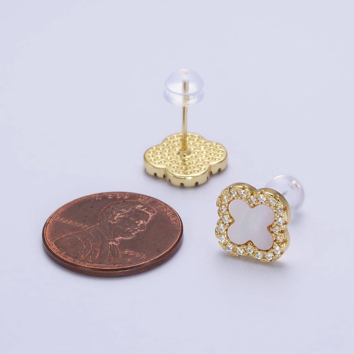 Dainty Shell Pearl Clover Stud Earring in 24K Gold Filled AB-1017