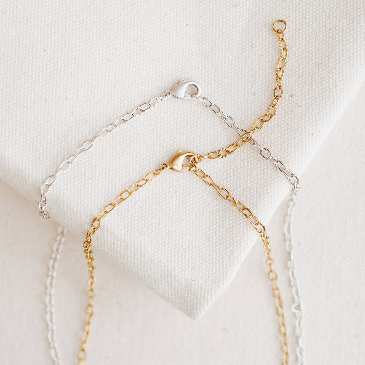 Fine Textured Chain (Adjustable) Gold or Silver