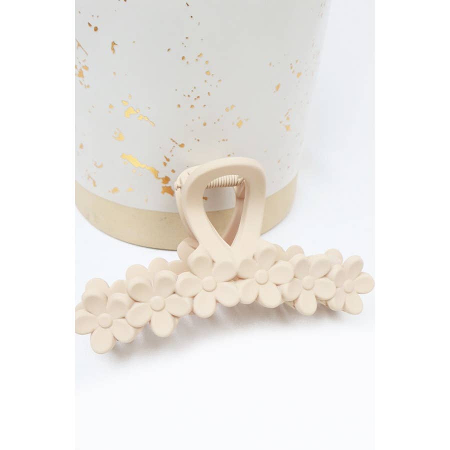 Cute Mini Daisy Matte Hair Claw