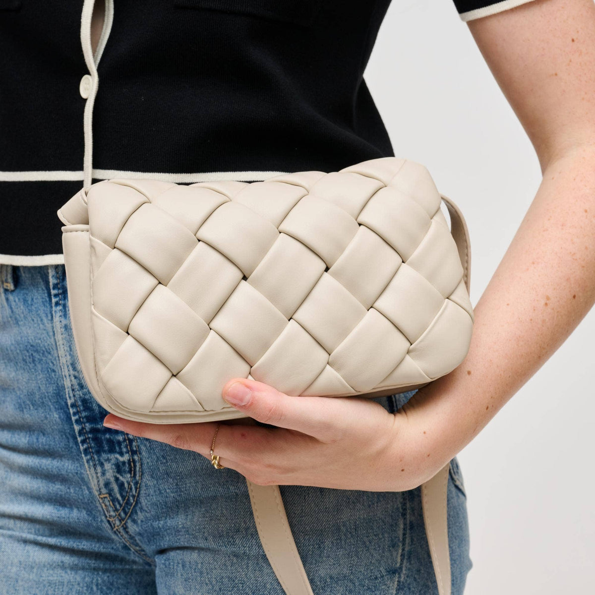 Daphne Woven Crossbody