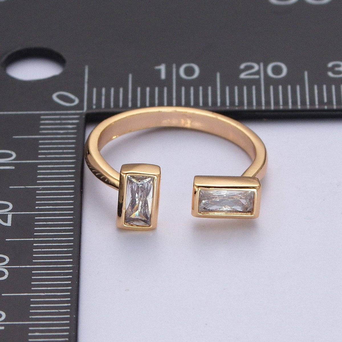 Minimalist Gold Baguette Cubic Zirconia Adjustable Ring X-60