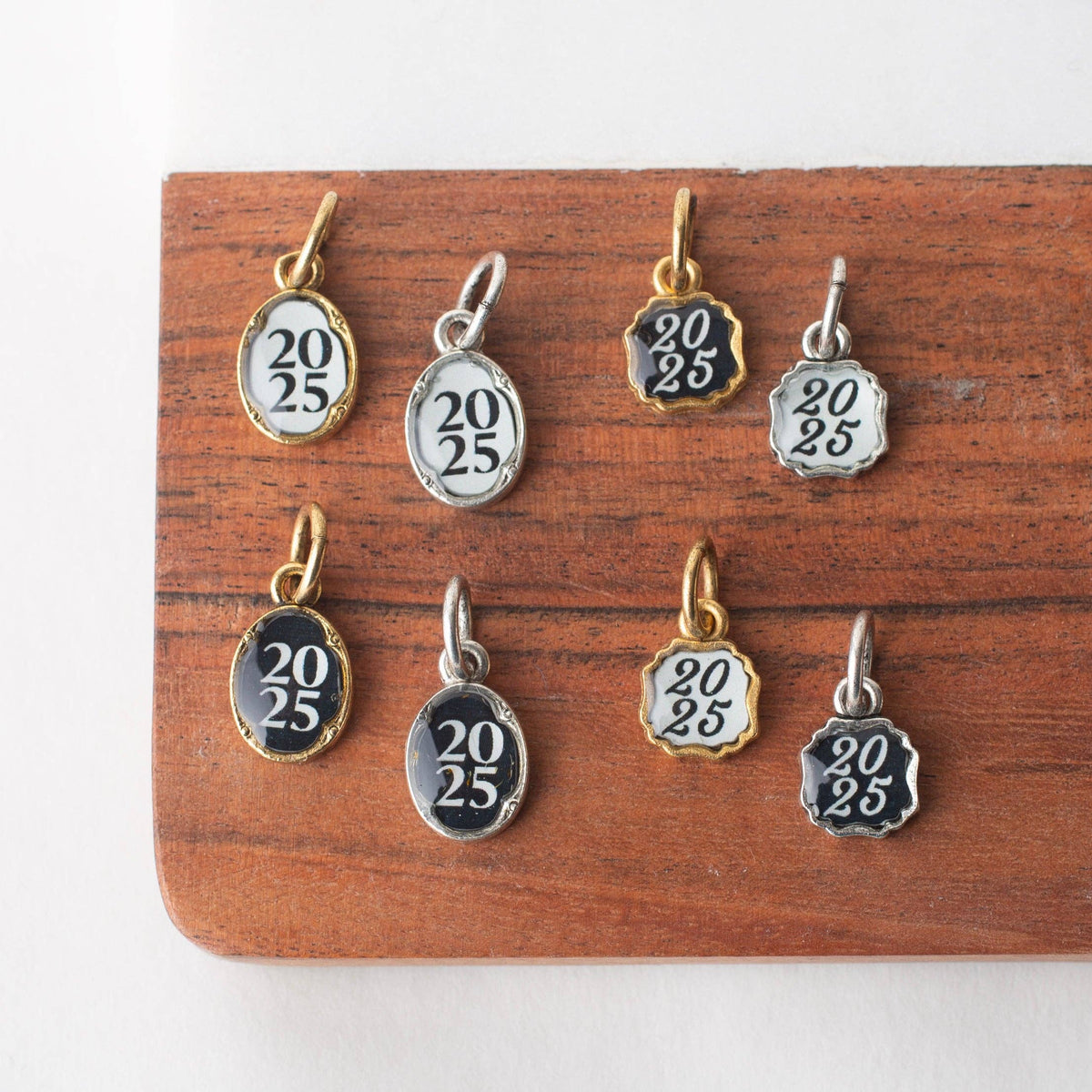 2025 Graduate Pendant Charm Necklace